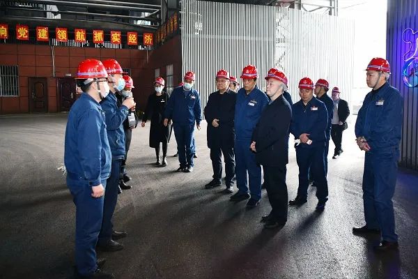 �ݼy�Ҳ�и߿Ƽ�����Ӳ�˼��g(sh��)����������匦(du��)��䓹�˾��5#�B�T�C(j��)������һ��ֱ܈�����(xi��ng)Ŀ���M(j��n)�ЬF(xi��n)��(ch��ng)�{(di��o)��